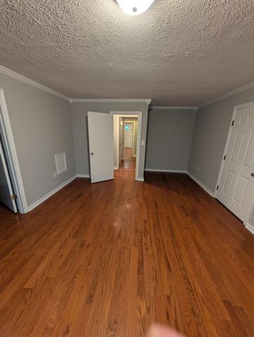 4063 Old Salem Road, London, KY 40741