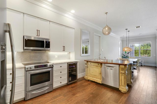 314 CARAVELLE Drive, Jupiter, FL 33458