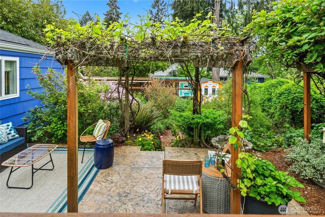 2132 N 148th Street, Shoreline, WA 98133