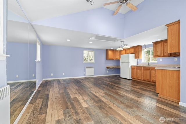 2132 N 148th Street, Shoreline, WA 98133