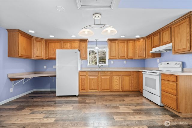 2132 N 148th Street, Shoreline, WA 98133