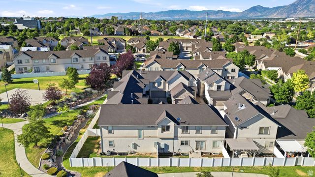 10828 S WYNVIEW LN, South Jordan, UT 84095
