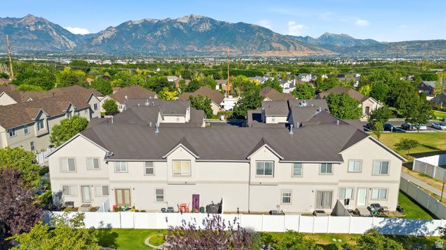 10828 S WYNVIEW LN, South Jordan, UT 84095