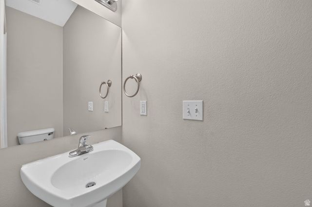 10828 S WYNVIEW LN, South Jordan, UT 84095
