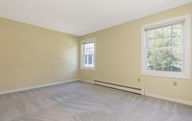 214 Springbrook Circle, Portsmouth, NH 03801