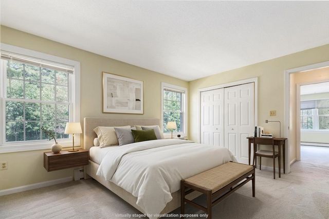 214 Springbrook Circle, Portsmouth, NH 03801