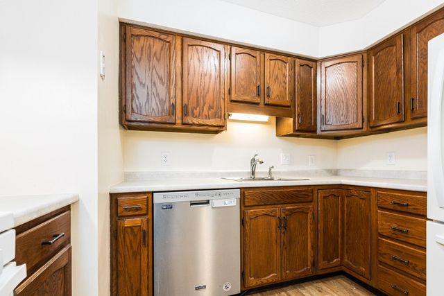 214 Springbrook Circle, Portsmouth, NH 03801