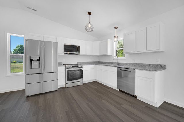 301 Malvern Road, Kingsford Heights, IN 46346