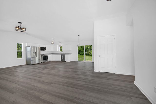 301 Malvern Road, Kingsford Heights, IN 46346