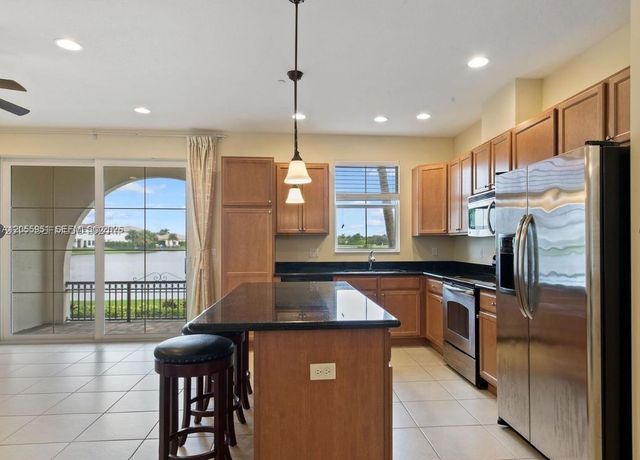 2955 Tortola Way, Cooper City, FL 33024