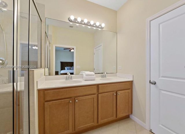 2955 Tortola Way, Cooper City, FL 33024