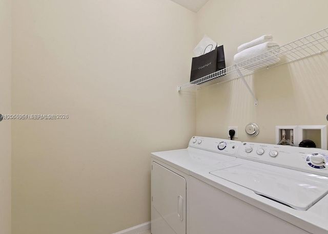 2955 Tortola Way, Cooper City, FL 33024