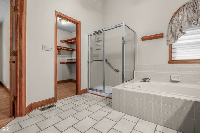 13719 Roswell Drive, Carmel, IN 46032
