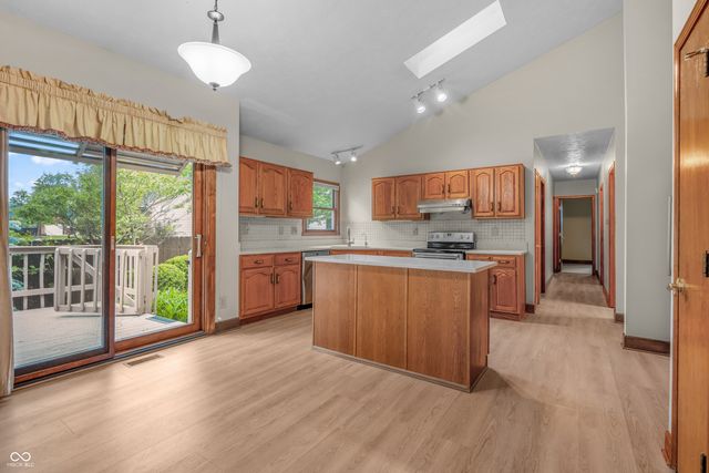 13719 Roswell Drive, Carmel, IN 46032