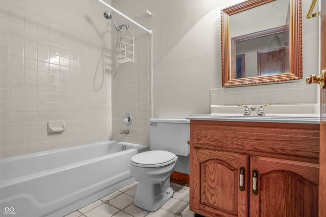 13719 Roswell Drive, Carmel, IN 46032