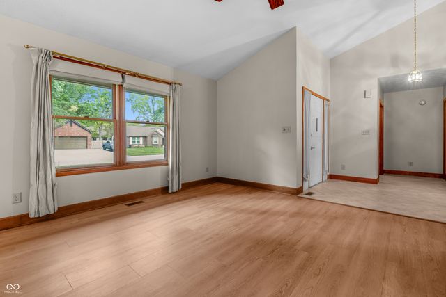 13719 Roswell Drive, Carmel, IN 46032