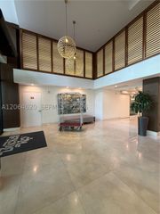 540 BRICKELL KEY DR 617, Miami, FL 33131