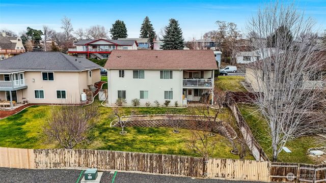 950 S Garden Drive, Moses Lake, WA 98837