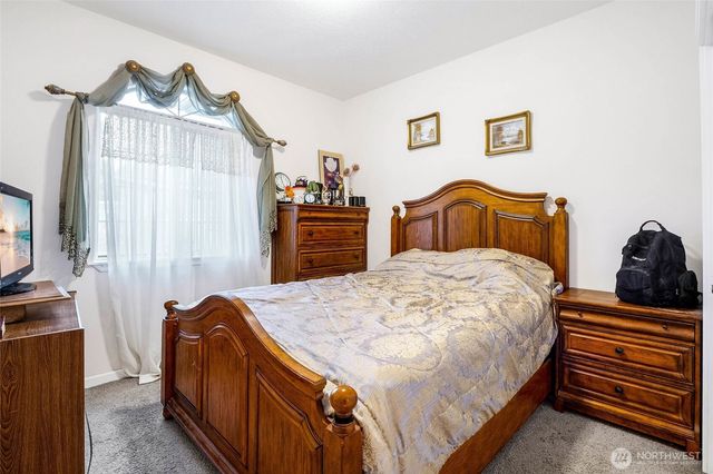 950 S Garden Drive, Moses Lake, WA 98837