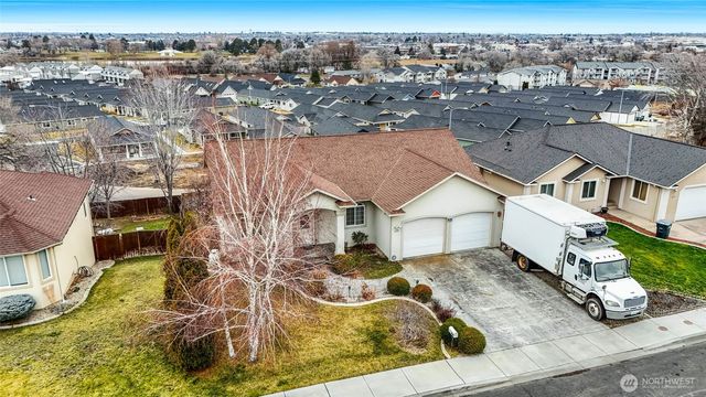 950 S Garden Drive, Moses Lake, WA 98837