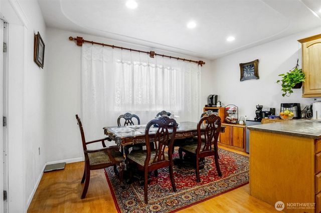 950 S Garden Drive, Moses Lake, WA 98837