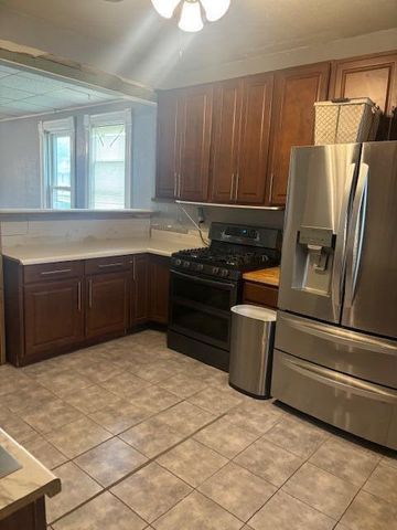1326 Midland AVENUE, Kewaskum, WI 53040