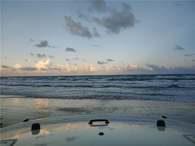 16125 Seagrape St, Corpus Christi, TX 78418