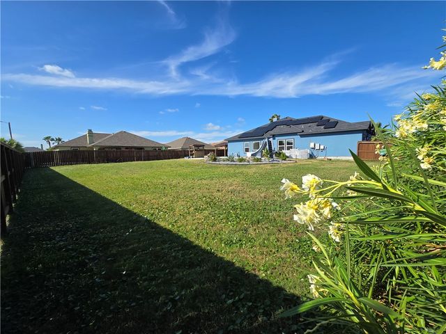 16125 Seagrape St, Corpus Christi, TX 78418
