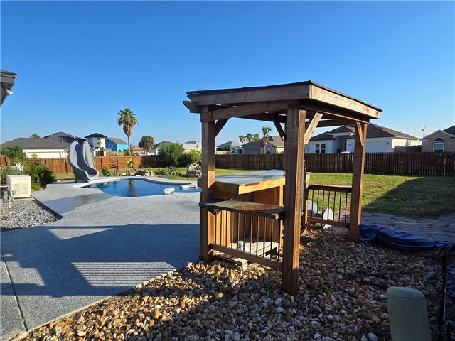 16125 Seagrape St, Corpus Christi, TX 78418