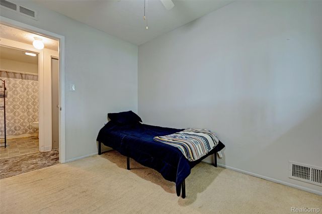 1601 Michael Street, Brandon Charter Township, MI 48462