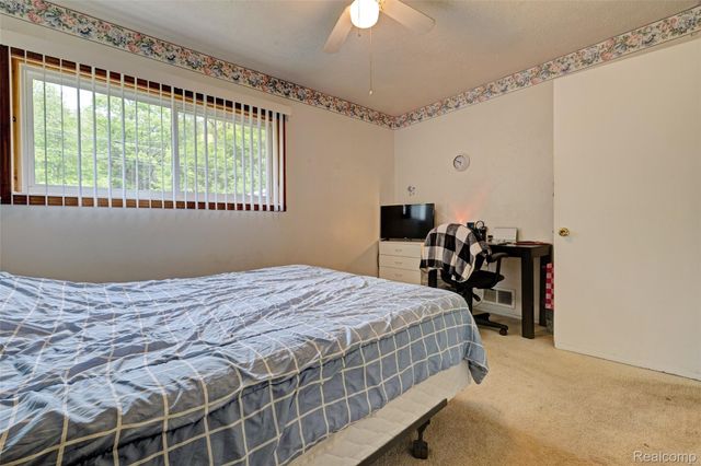1601 Michael Street, Brandon Charter Township, MI 48462