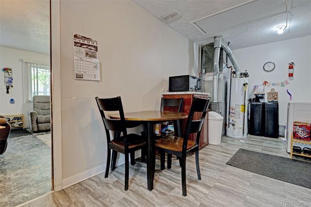 1601 Michael Street, Brandon Charter Township, MI 48462