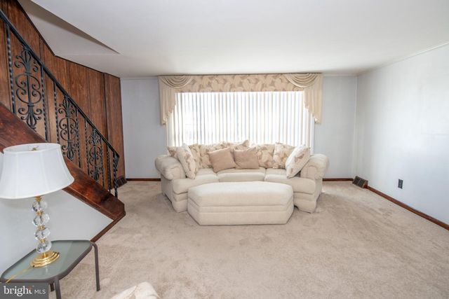 3410 AUBREY AVE, Philadelphia, PA 19114
