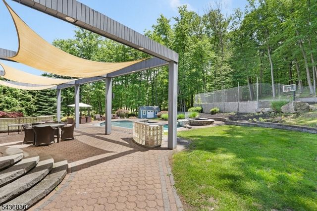 16 Perona Rd, Andover Twp., NJ 07821