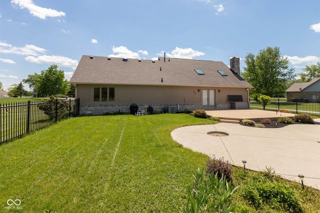 12312 E 62nd Street, Indianapolis, IN 46235