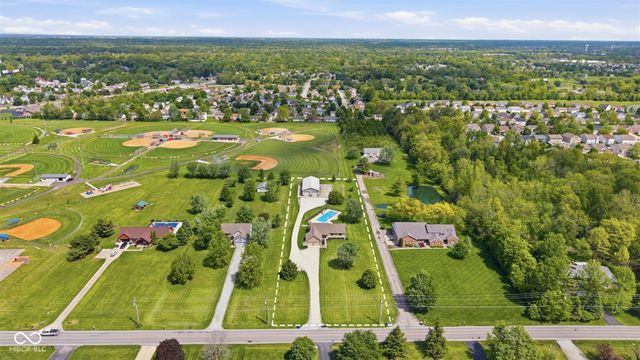 12312 E 62nd Street, Indianapolis, IN 46235