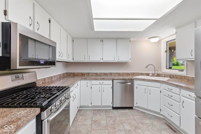 12312 E 62nd Street, Indianapolis, IN 46235