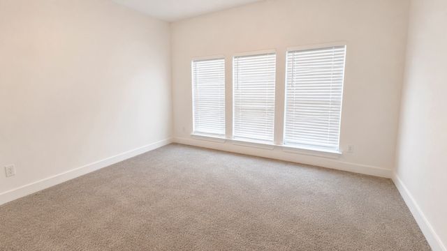 1800 Kirnwood Drive, Dallas, TX 75232