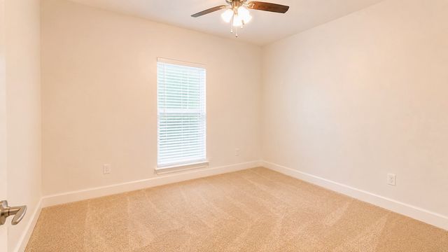 1800 Kirnwood Drive, Dallas, TX 75232