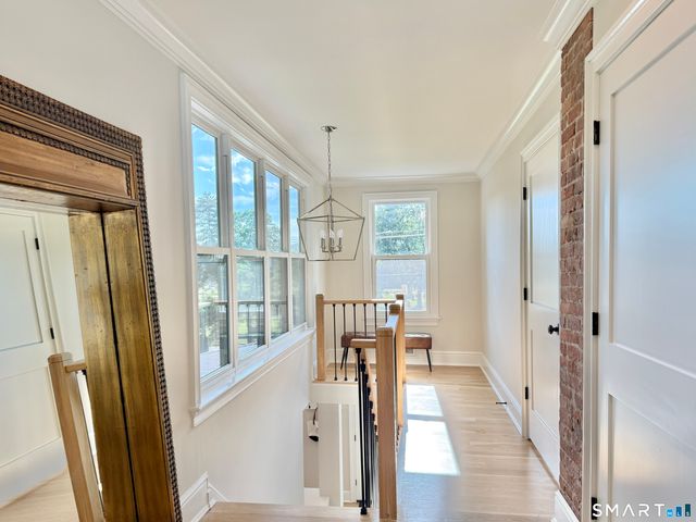 -225 Hoyt Street, Darien, CT 06820