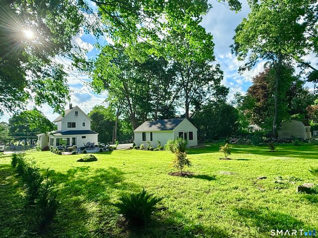 -225 Hoyt Street, Darien, CT 06820