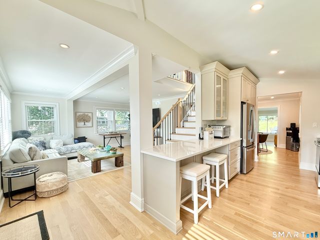 -225 Hoyt Street, Darien, CT 06820