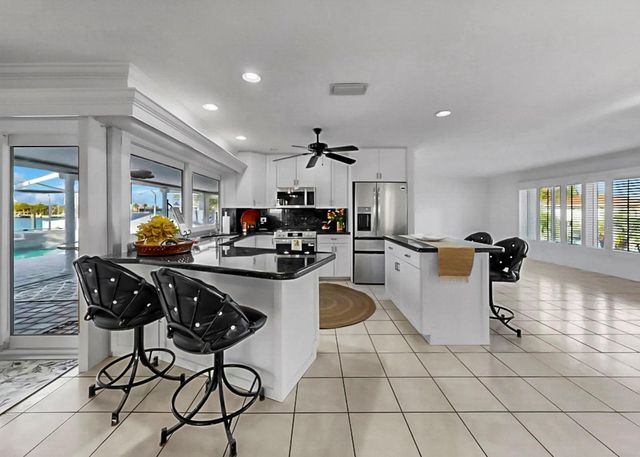 6344 COTTONWOOD LANE, Apollo Beach, FL 33572