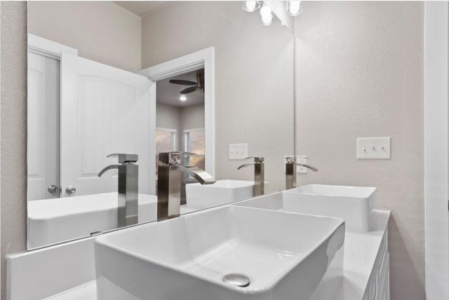 14130 Cashel Forest Drive, Houston, TX 77069