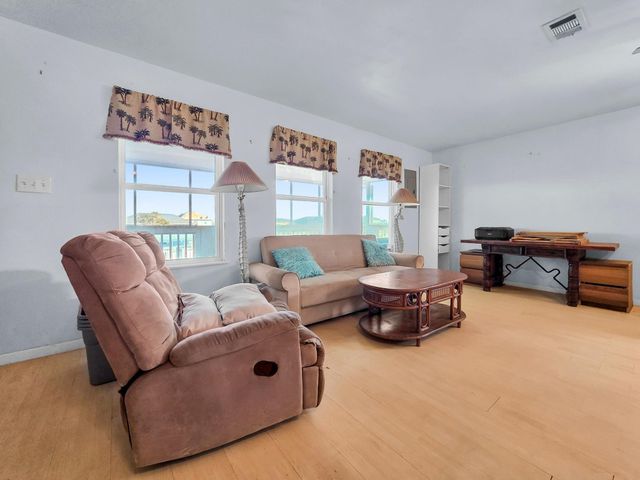 830 E Johnson Crawford Circle, Port Bolivar, TX 77650