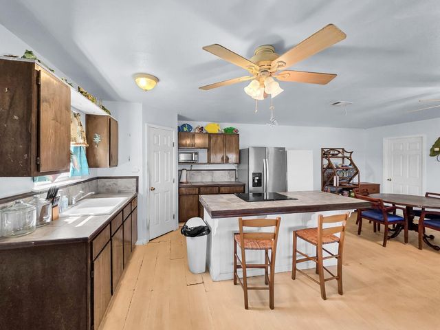 830 E Johnson Crawford Circle, Port Bolivar, TX 77650