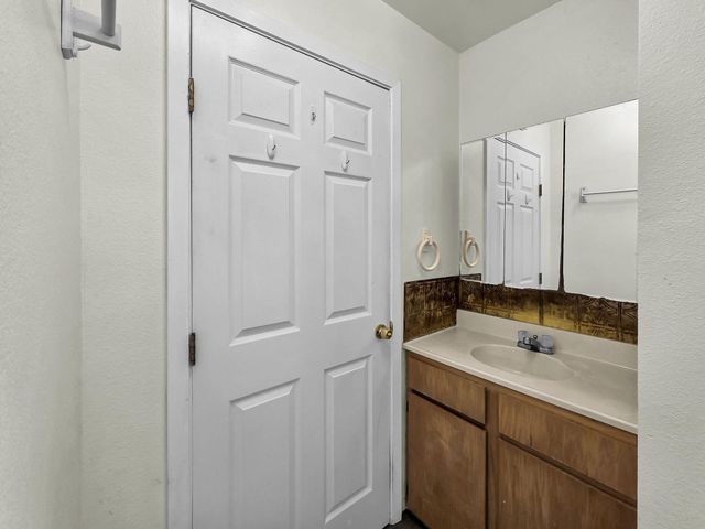 830 E Johnson Crawford Circle, Port Bolivar, TX 77650