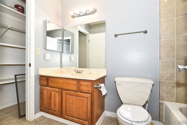 6737 S Peoria Avenue C201, Tulsa, OK 74136