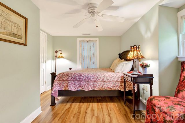238 Texas Spur Road, Montreat, NC 28757
