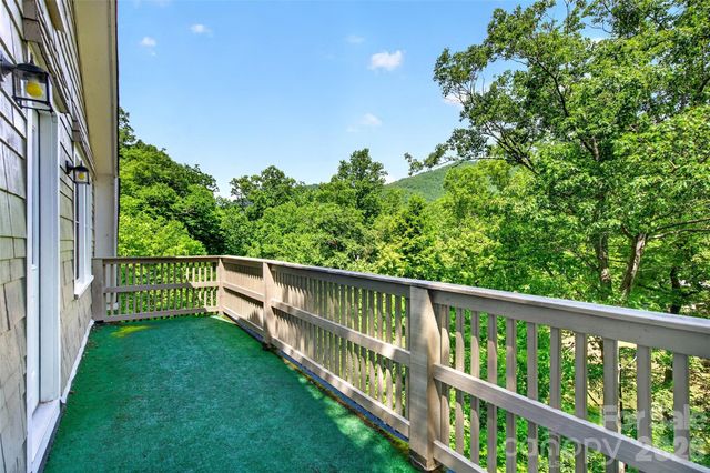 238 Texas Spur Road, Montreat, NC 28757